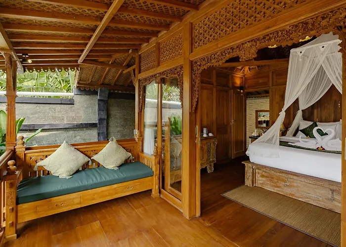 Suraya Villa