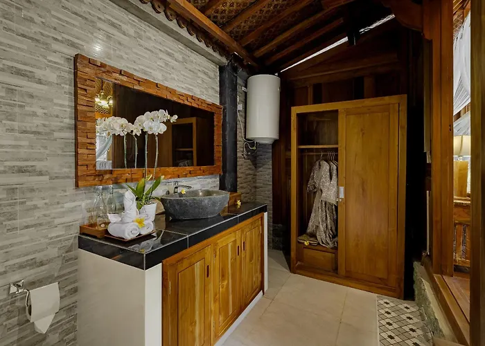 Suraya Villa *